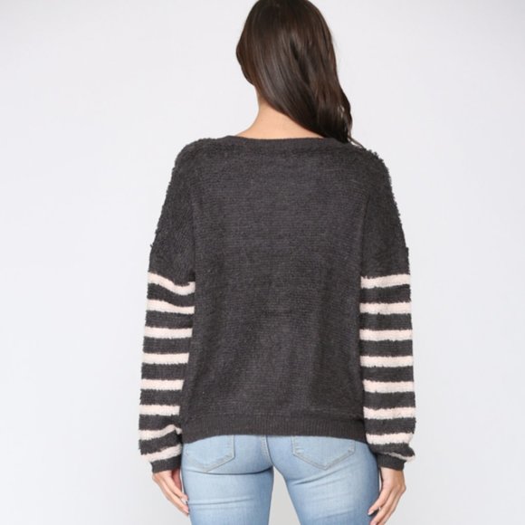 Sheena Top - Picture 3 of 3